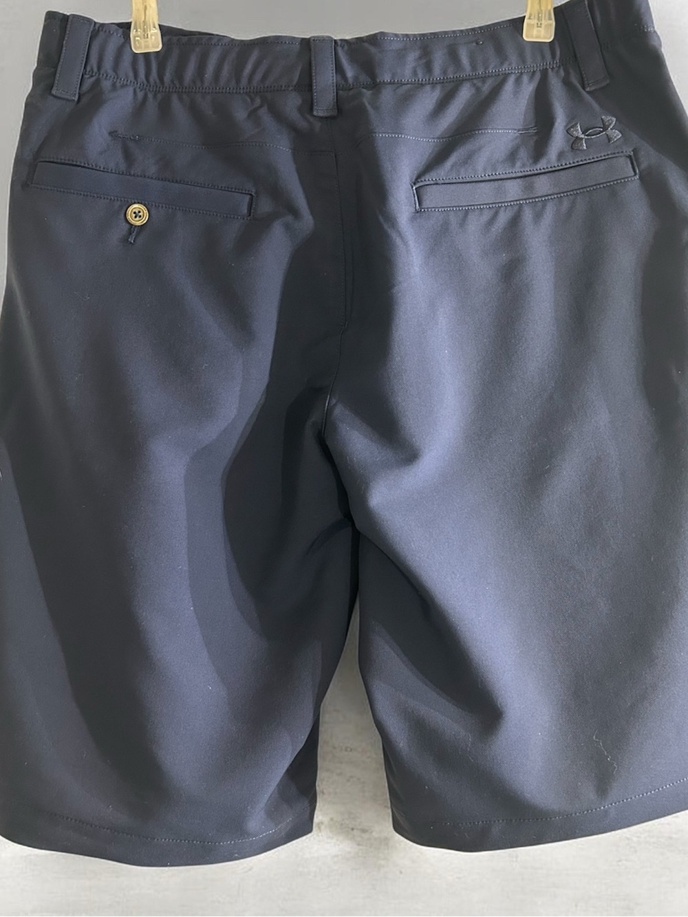 Under Armour Men's Navy Flat-Front Athletic Shorts - Picture 2 of 4